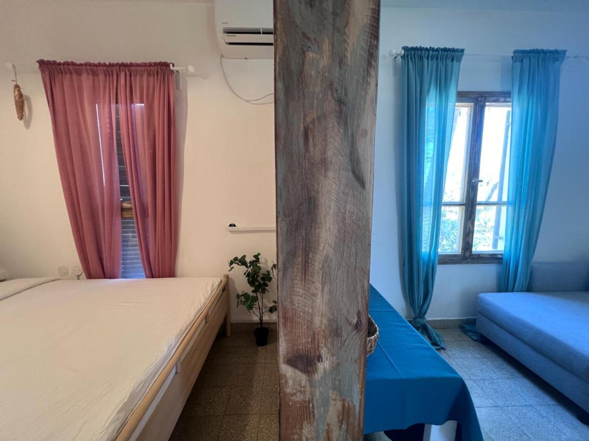 הצימר של יהושע Ein Gedi Exterior photo